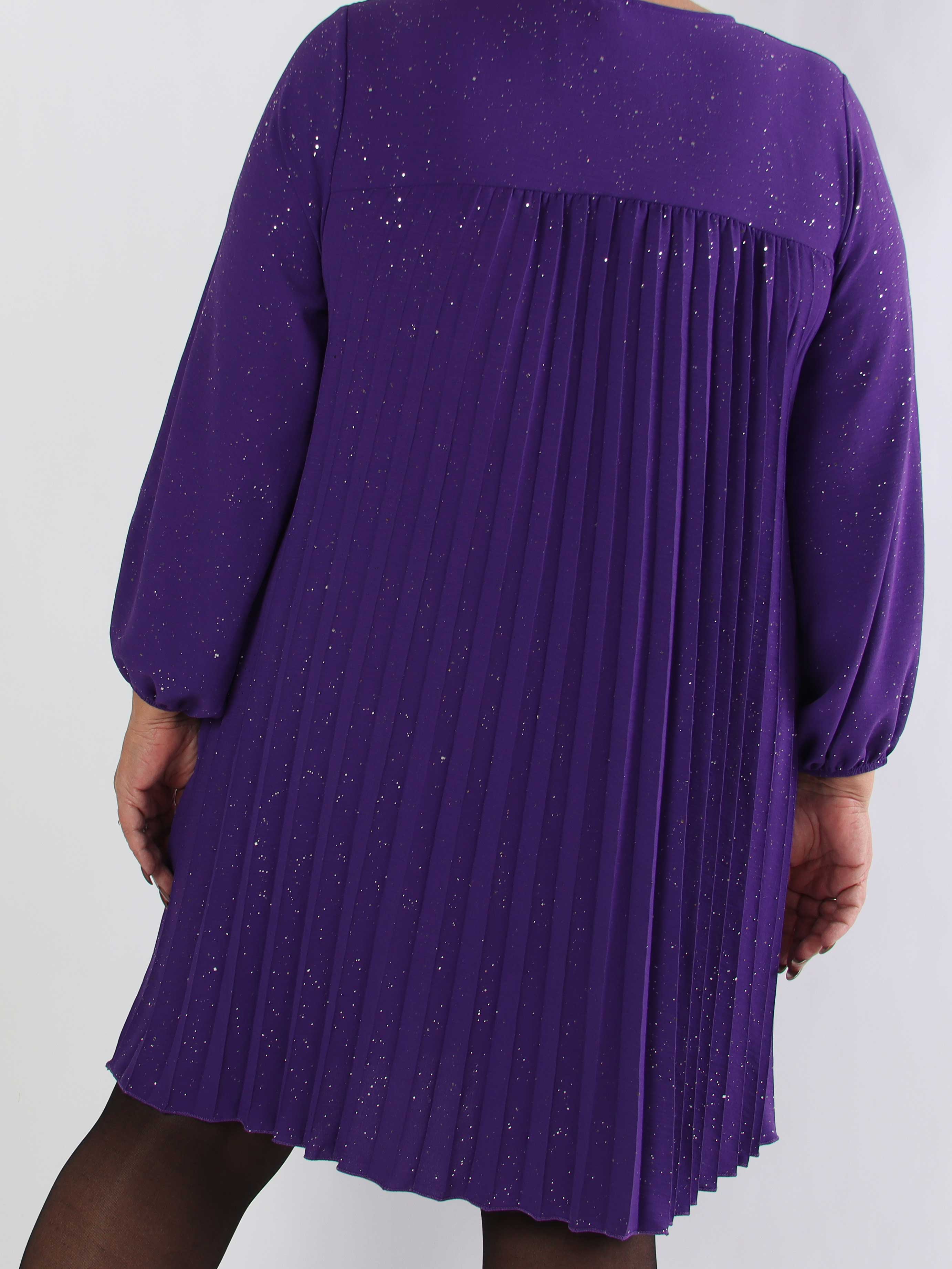 Nancy Glitter Short L/S - Plisseret plus size kjole med lommer og glimmer